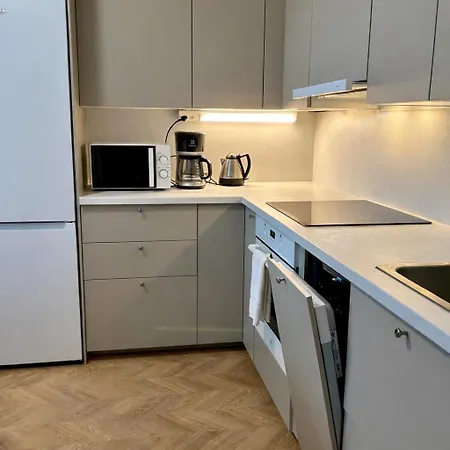 Cozy Family In Leppaevaara Sauna 아파트 에스포