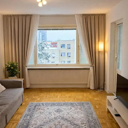 Cozy Family In Leppaevaara Sauna 에스포