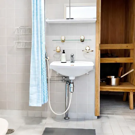 Cozy Family In Leppaevaara Sauna 아파트 *