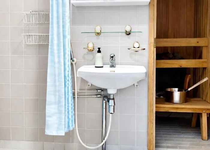 Cozy Family In Leppaevaara Sauna 아파트 *